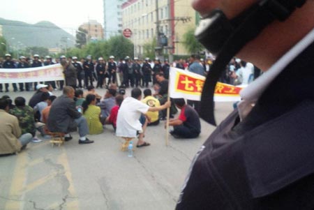 Tonghua Steel Workers